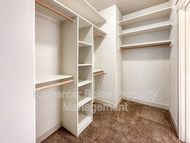 Building Photo - 7301 W Baron Ln