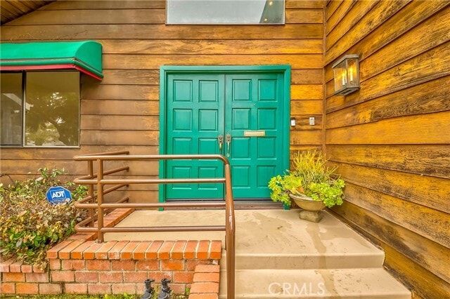 Building Photo - 1113 Steinhart Ave