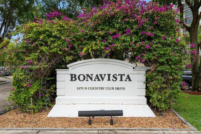 Building Photo - 3375 N Country Club Dr