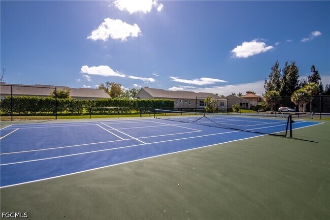 Building Photo - 16881 Davis Rd