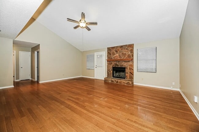 Building Photo - 11310 Rustic Wheel Ct