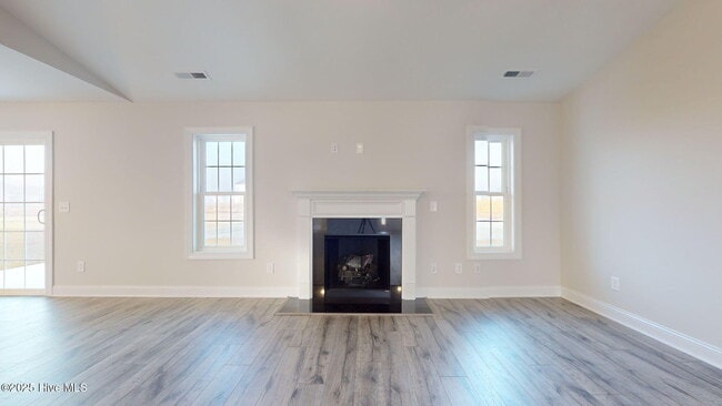 Building Photo - 51 N Ardsley Ln