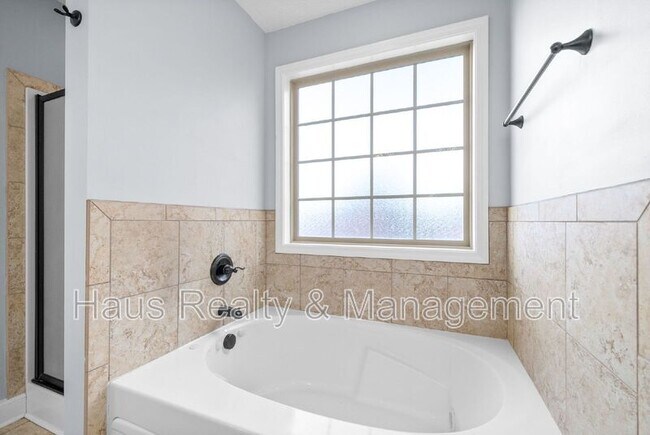 Building Photo - 961 Bonellis Ln