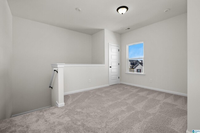 Building Photo - 608 Pine Valley Trl