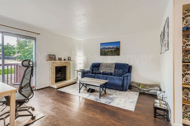 Building Photo - 5300 Cherry Creek S Dr