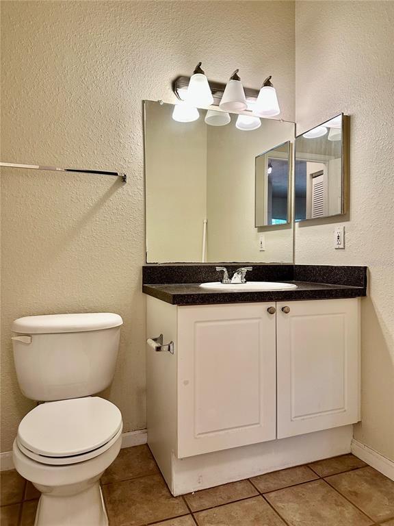 Building Photo - 2141 Portofino Pl