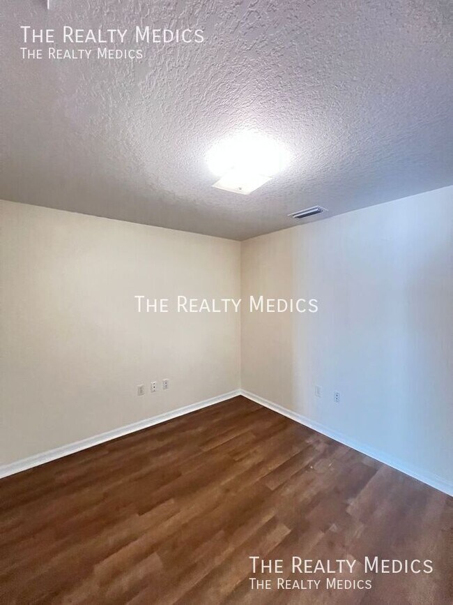 Building Photo - 8341 SW 135th Loop