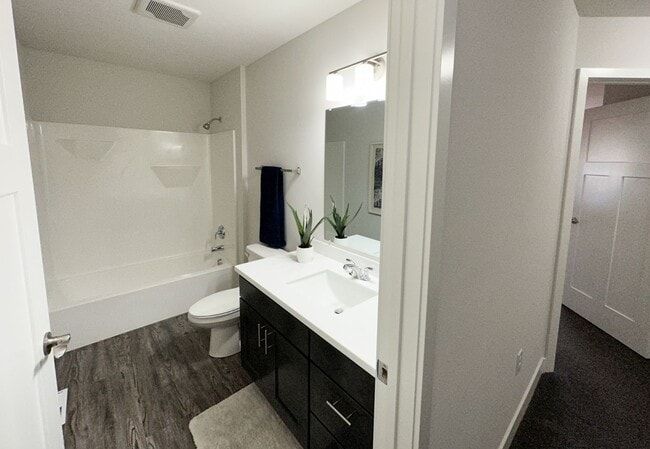 Building Photo - Brand new 2 Bed / 2.5 Bath Townhome for rent in Cottage Grove!