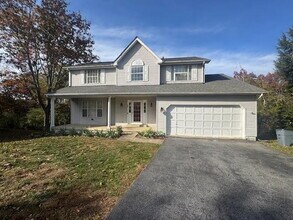 Building Photo - Spacious 4-Bedroom with 3 Full Baths & Fully Finished Basement. Available Now!