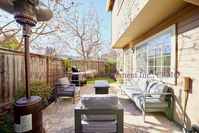 Building Photo - 134 Ignacio Valley Cir