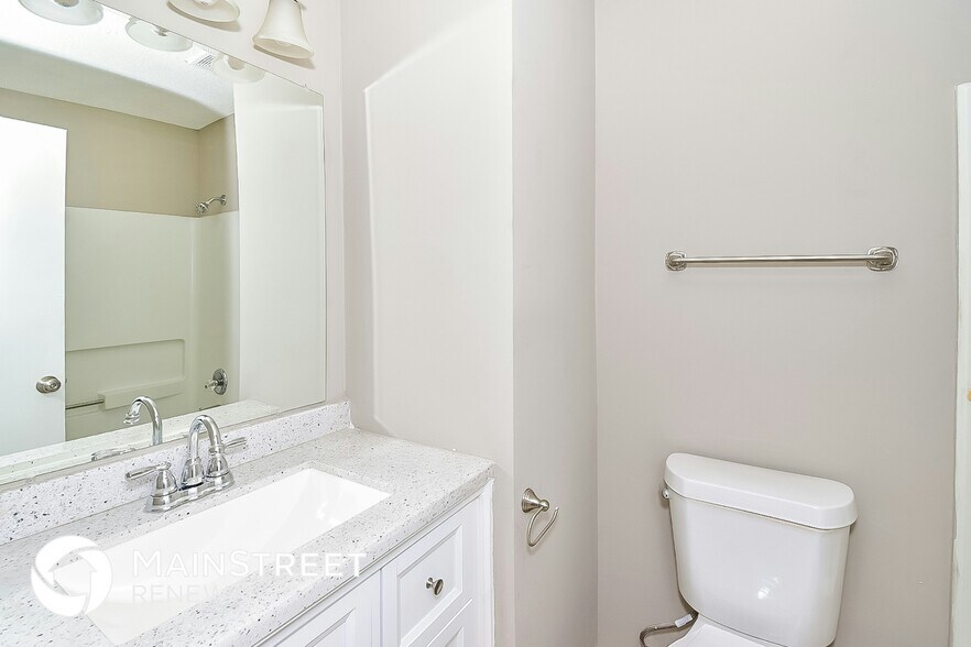 Building Photo - 6455 Walnut Grove Rd