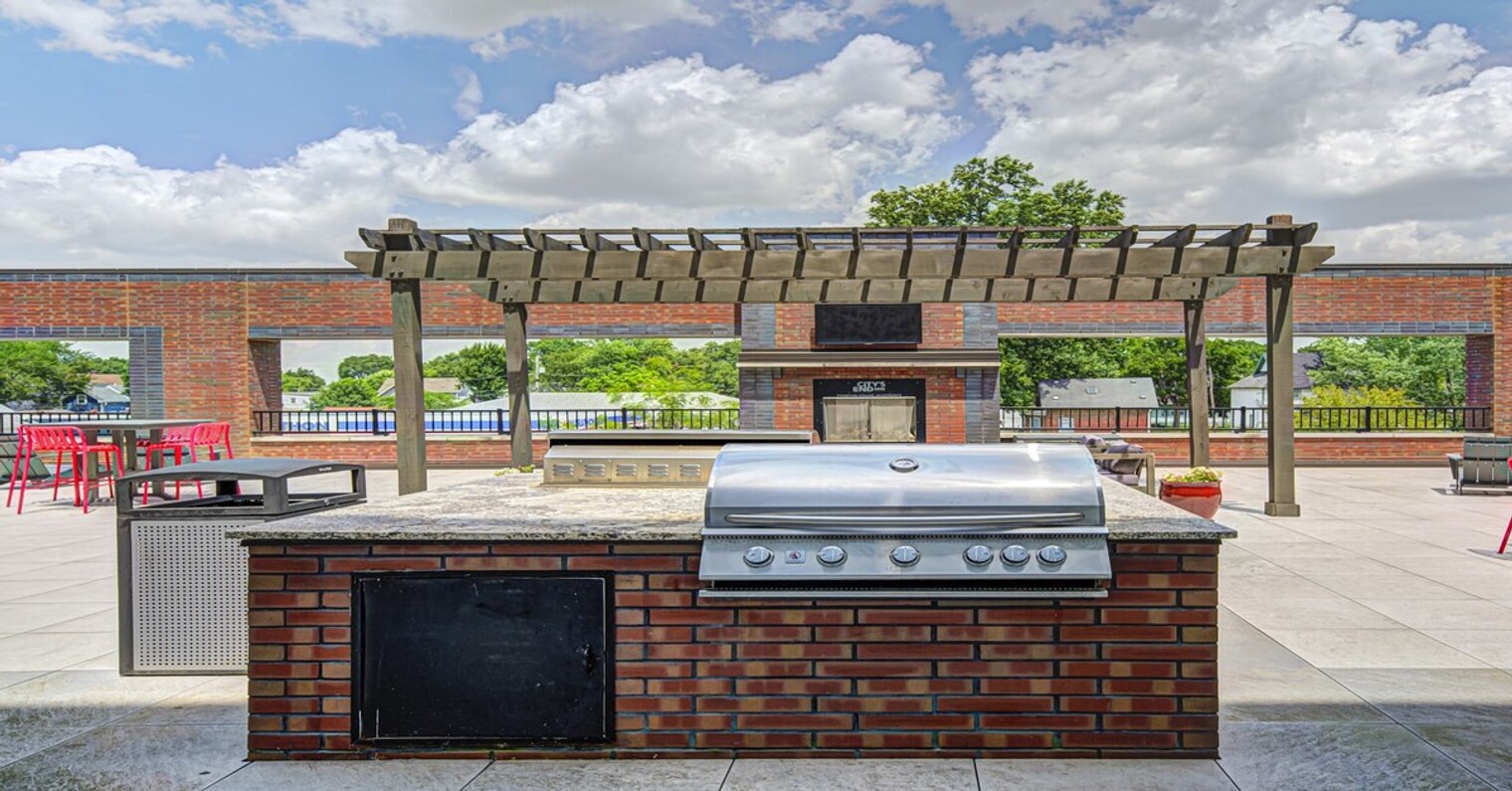 Building Photo - 1118 Spruce St