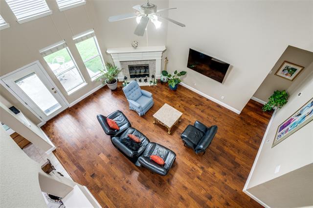 Building Photo - 14823 Blakehill Dr