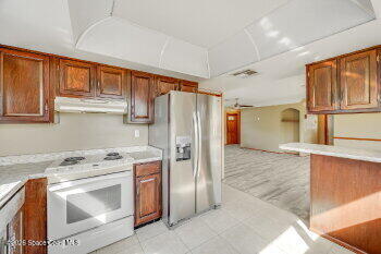 Building Photo - 472 Ironwood Dr