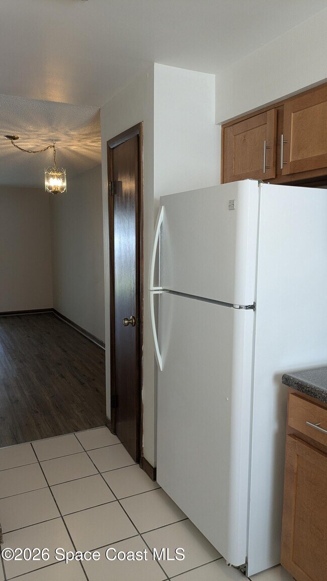 Building Photo - 1514 Clearlake Rd