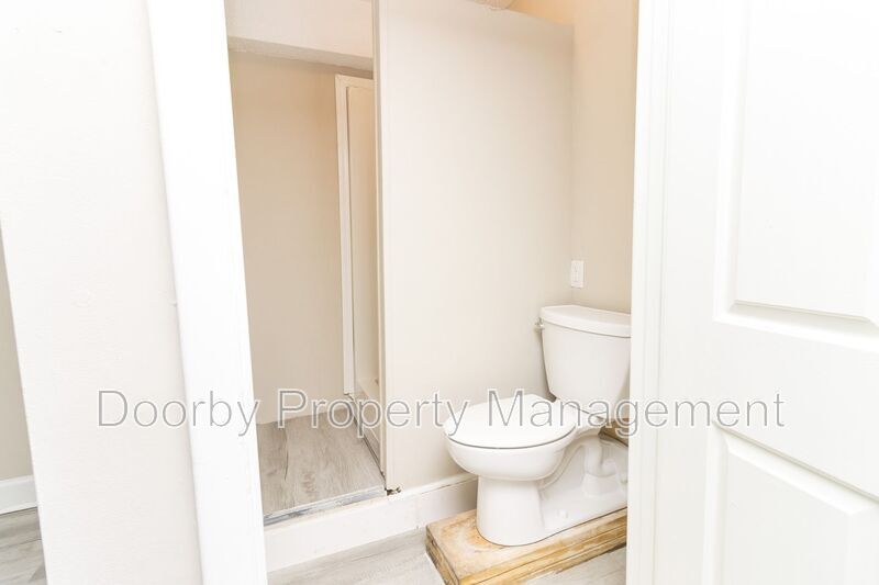 Building Photo - 5102 TN-58