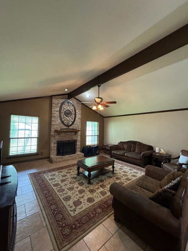 Building Photo - Rental Property