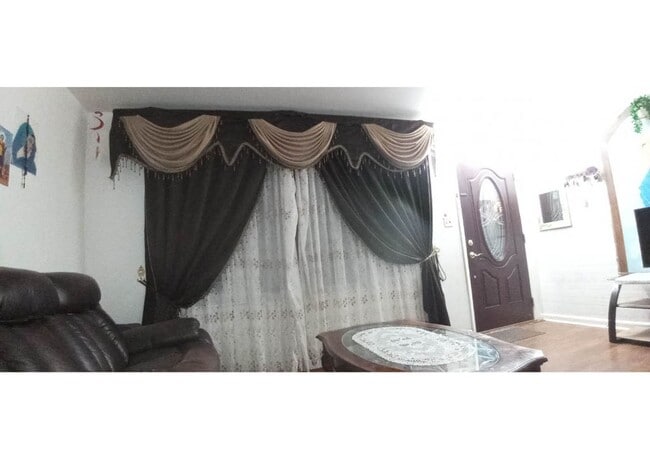 Building Photo - Call Sabrina Thomas Office at 757-767-0767 for more information