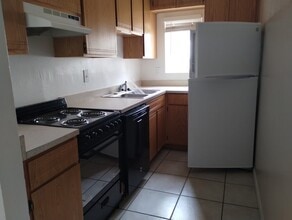 Building Photo - 15551 Sunland Gin Rd