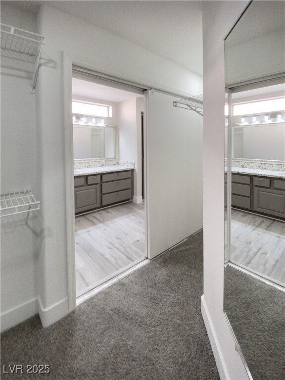 Building Photo - 10420 Villa Ridge Dr