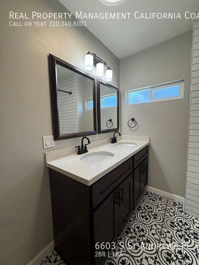 Building Photo - 6603 S St Andrews Pl