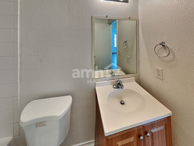 Building Photo - 7827 Copper Hollow