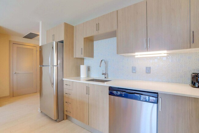 Building Photo - 22202 18th St S