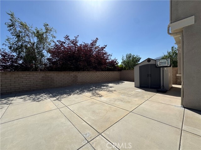 Building Photo - 5473 Stoneview Rd