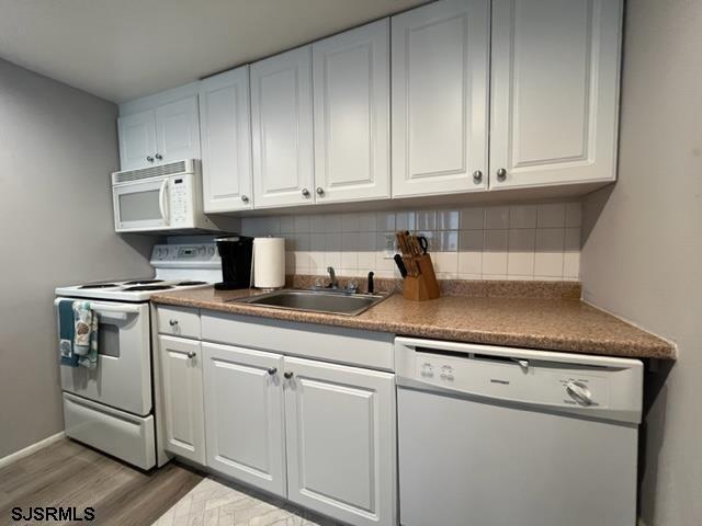 Building Photo - 9510 Amherst Ave