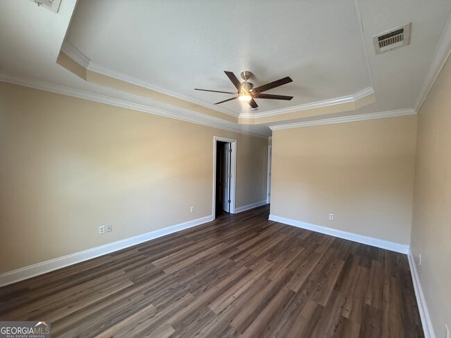 Building Photo - 161 Barfield Way