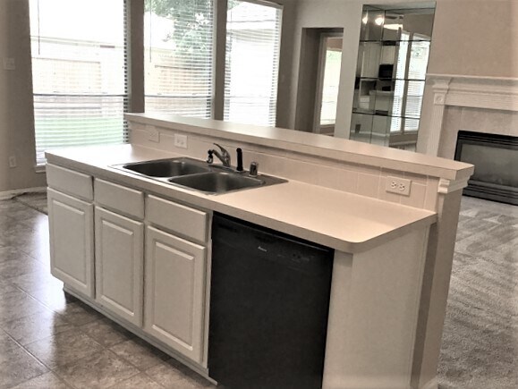 Building Photo - 4715 Meadows Edge Ln