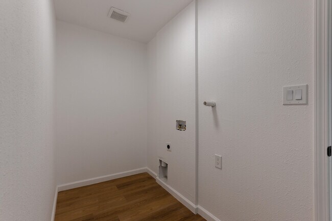 Building Photo - 12008 Golden Gate Ave NE