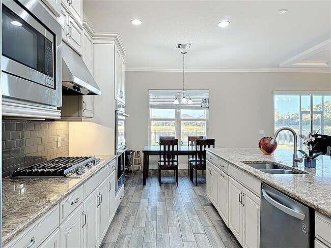 Building Photo - 6006 Anise Dr