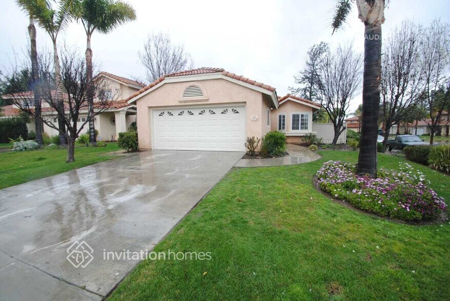 Primary Photo - 40053 Adian Ct