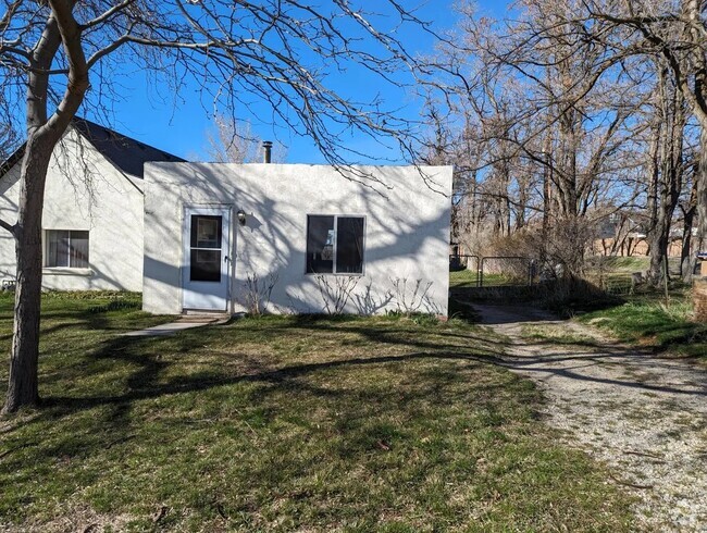Building Photo - 891 E 12200 S