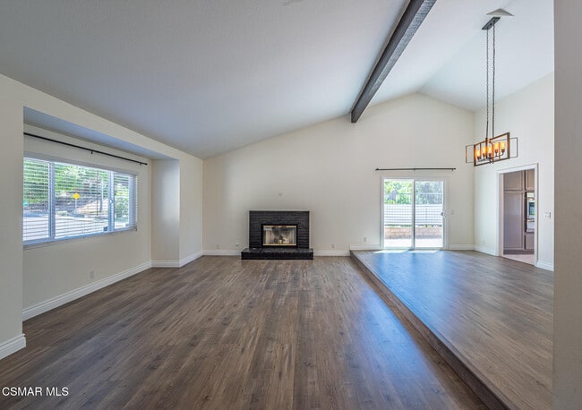 Building Photo - 1696 Shadow Oaks Pl