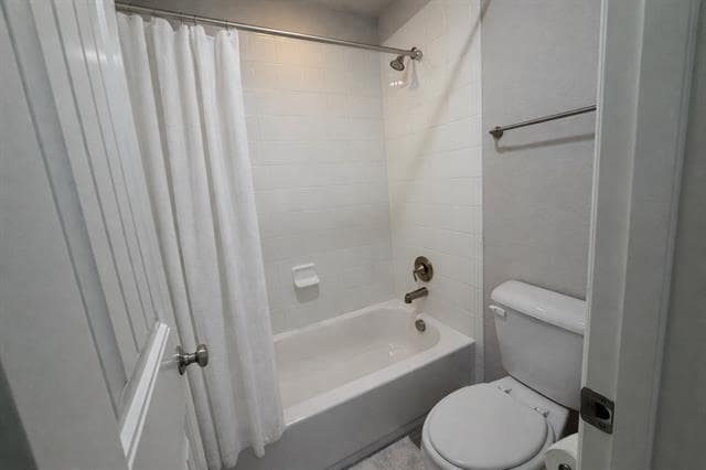 Building Photo - 1304 Damsel Caitlyn Dr