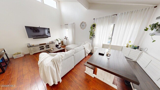 Building Photo - 5123 Longfellow Way