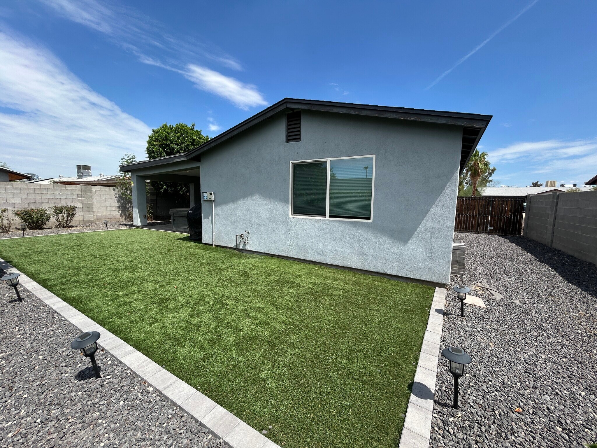 Building Photo - 3507 E Claire Dr