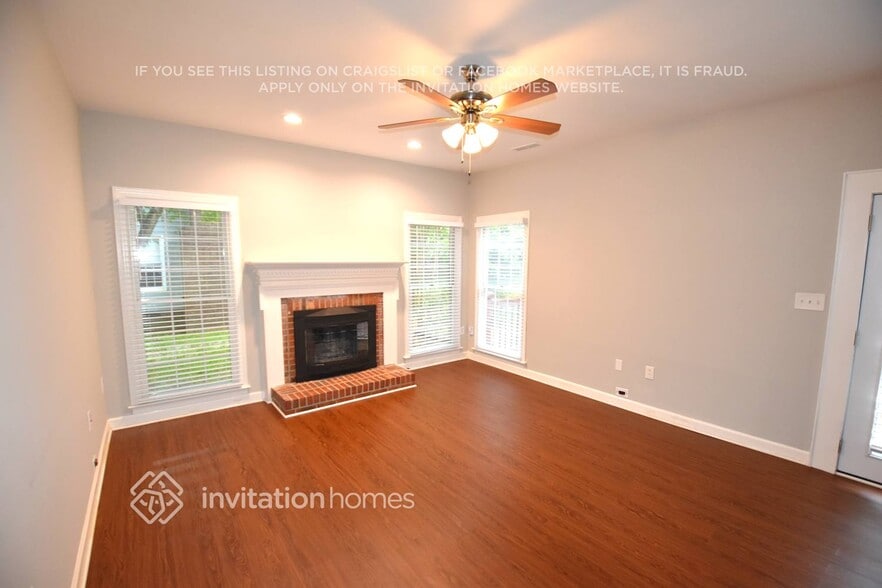 Building Photo - 6437 Dawnmist Ln