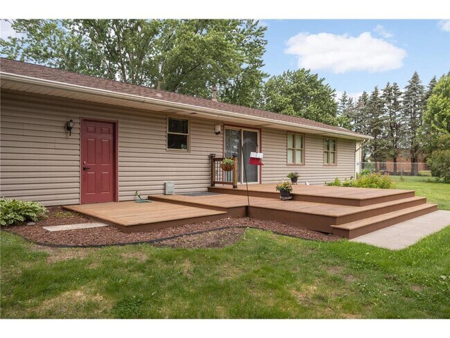 Building Photo - 14682 Dominica Ct