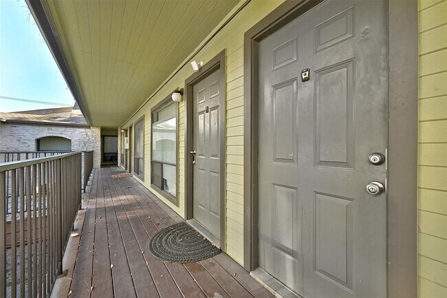 Building Photo - 2815 Rio Grande St