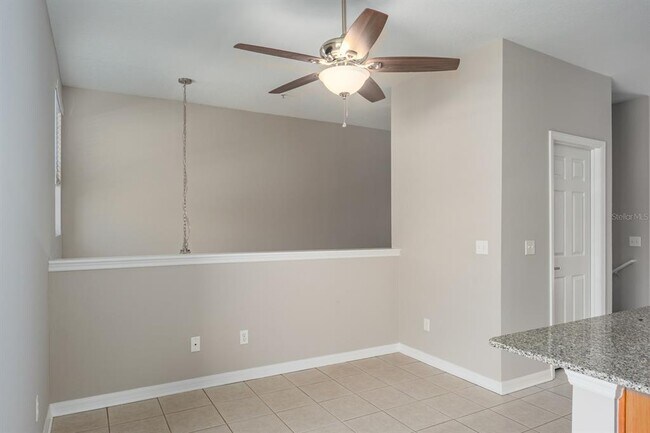 Building Photo - 10220 Bayou Grande