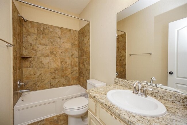 Building Photo - 6203 Brookmall Dr