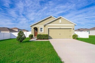 Building Photo - Clean & Newer Single Family Smart Home - N...
