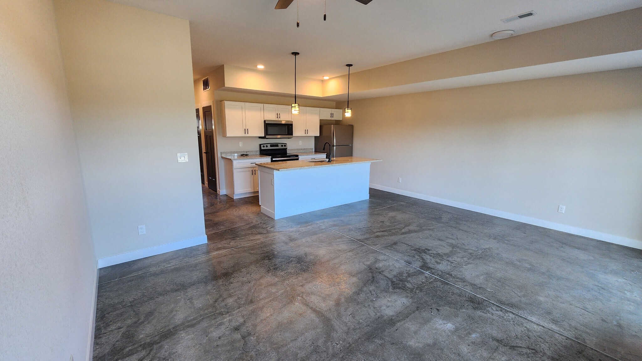 Building Photo - 3319 Stoneway Ct