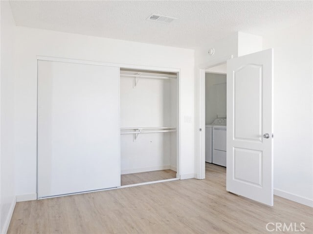 Building Photo - 38423 10th Pl E