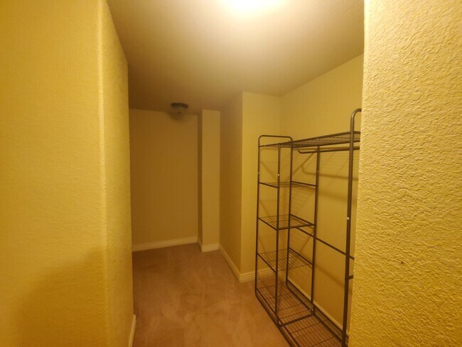 Building Photo - 4083 N Zion Valley Dr