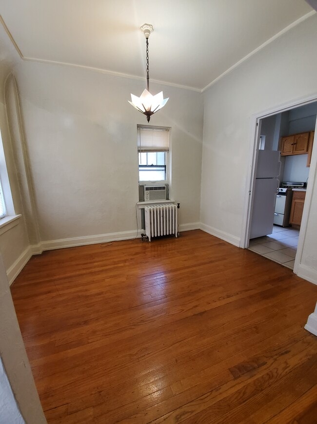 Building Photo - Park Lane Apartments