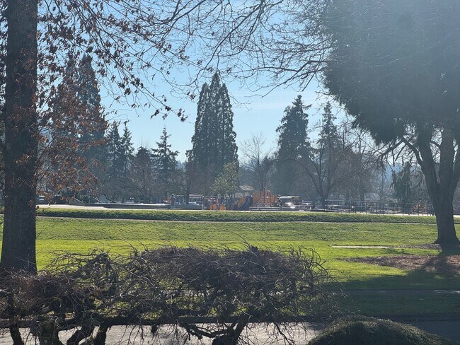 Building Photo - Charming 3 Bedroom, 1 Bath With Large Yard & Great Patio Space!